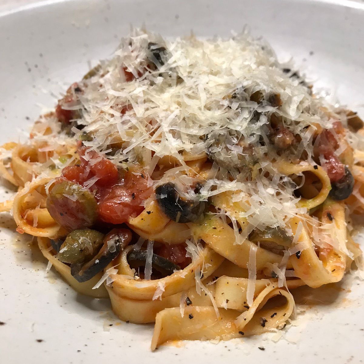 Pasta putanesca